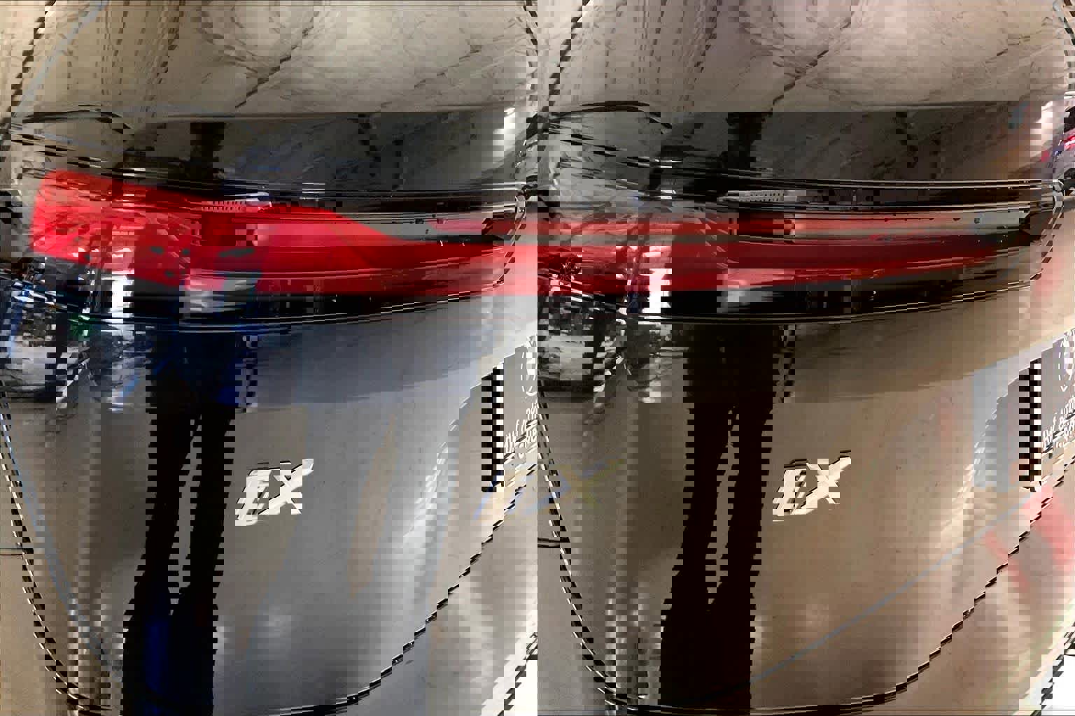 New 2026 BMW iX xDrive60 w/ M Sport Package image 14