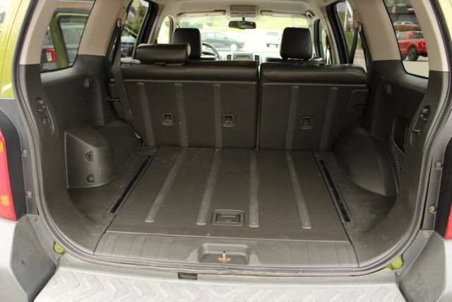 Used 2011 Nissan Xterra PRO-4X w/ Pro-4x Leather Pkg AWD/4WD image 9