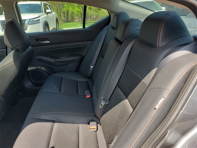 Certified 2022 Nissan Altima 2.5 SR w/ Midnight Edition Package image 26