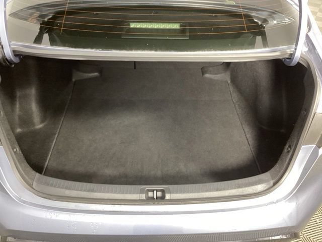 Used 2026 Toyota Corolla SE FWD image 25