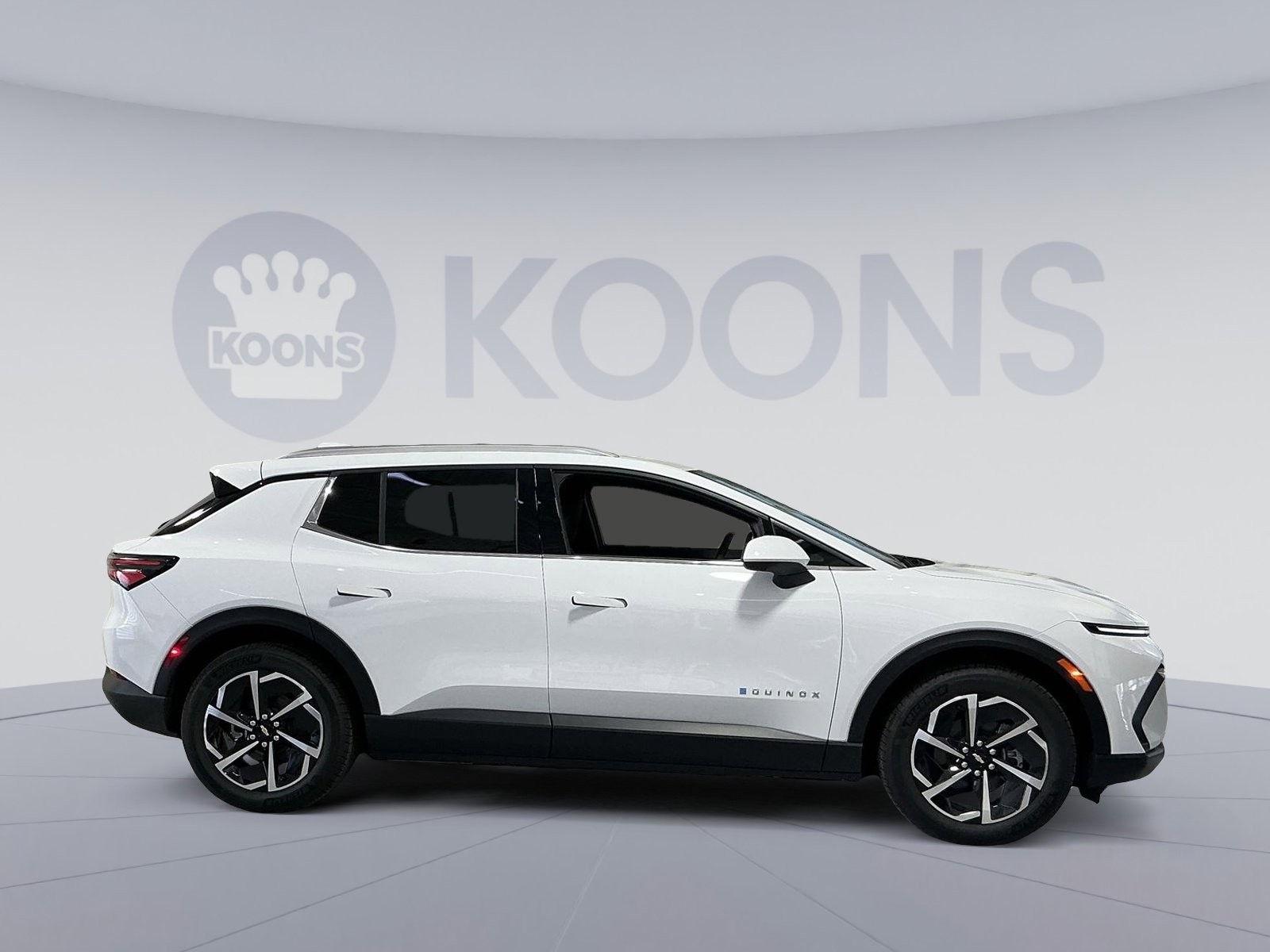 New 2026 Chevrolet Equinox EV LT image 17