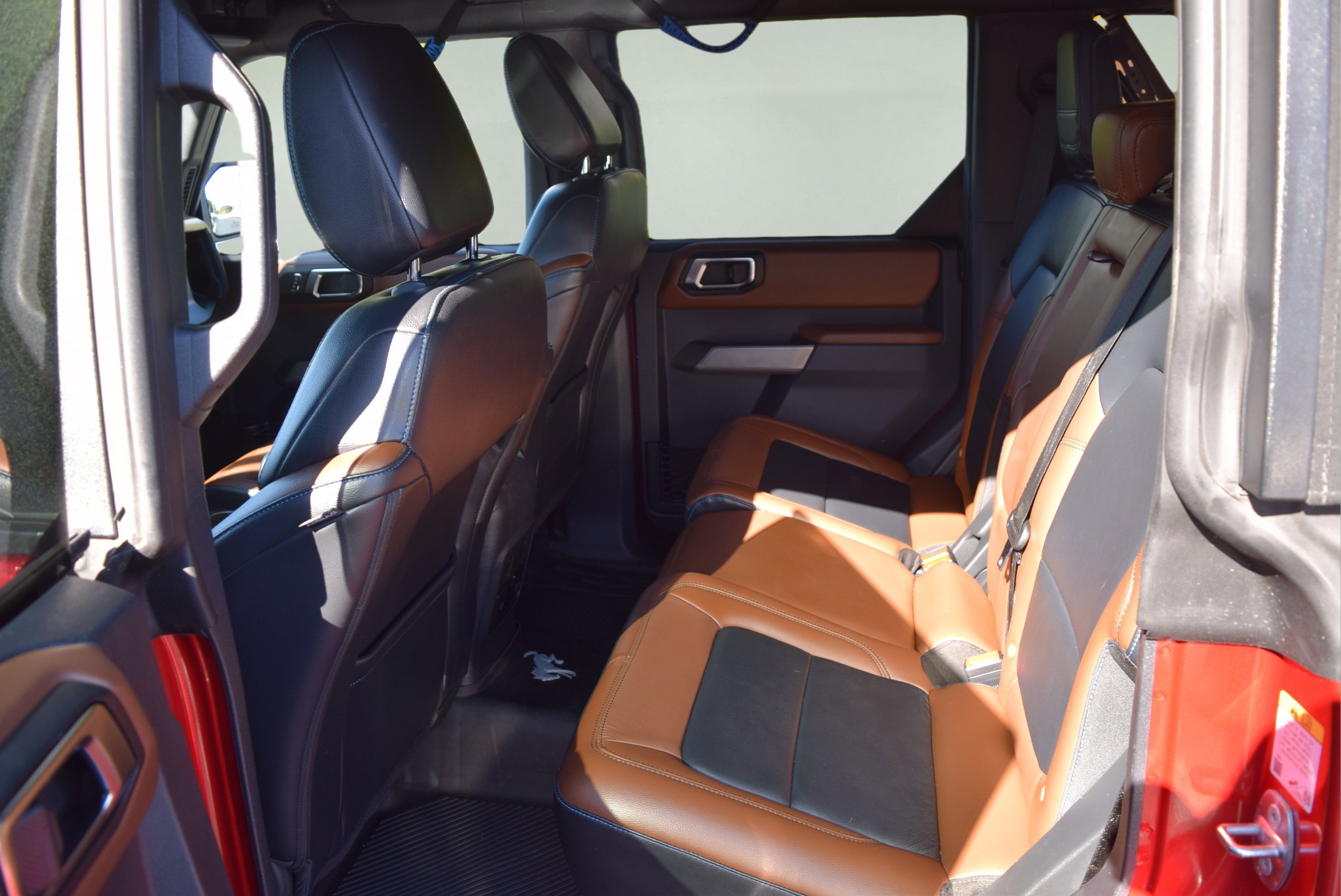 Used 2021 Ford Bronco Outer Banks AWD/4WD image 8