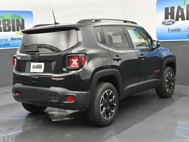 Used 2023 Jeep Renegade Trailhawk AWD/4WD image 5