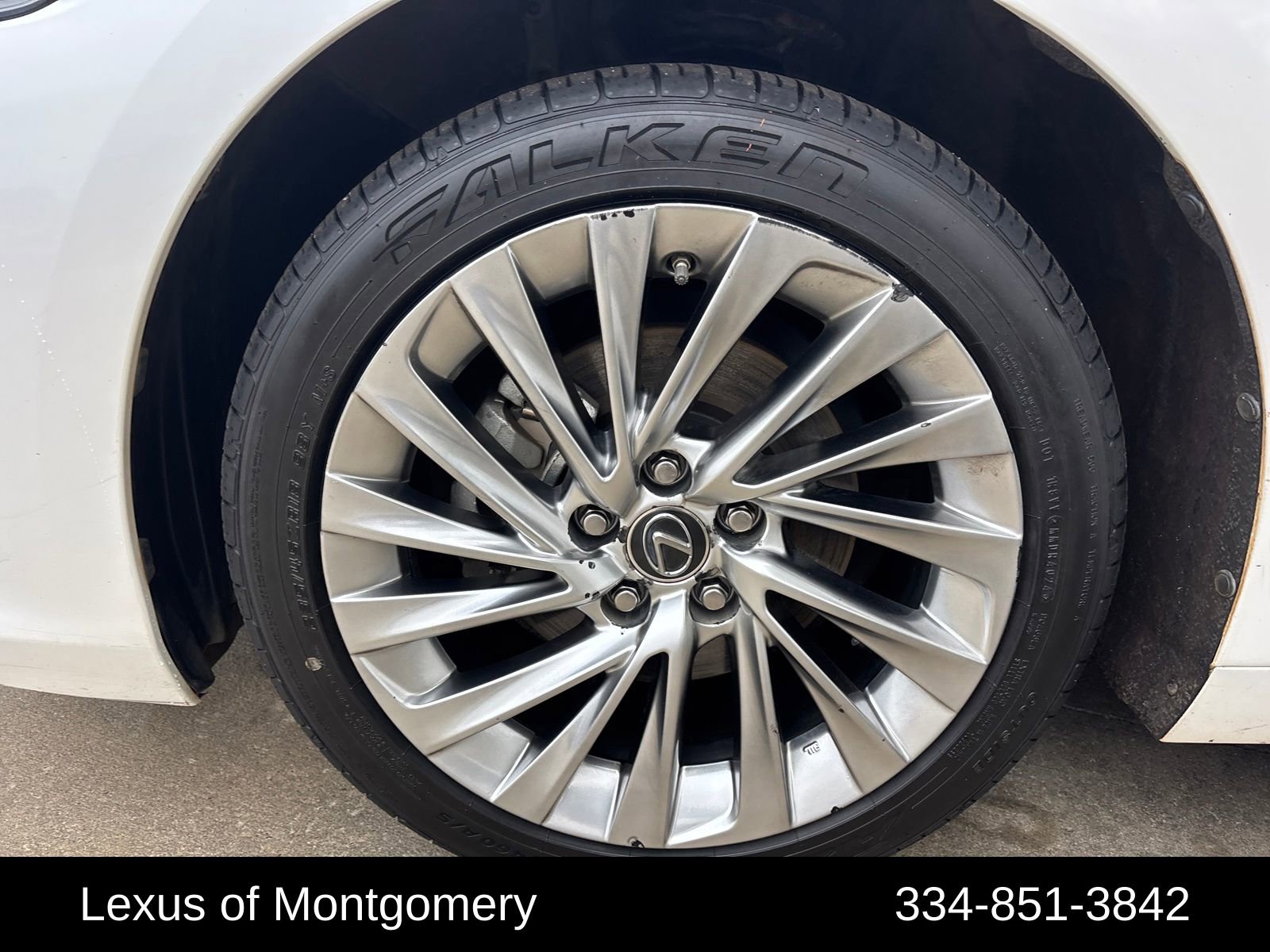 Used 2019 Lexus ES 300h image 26