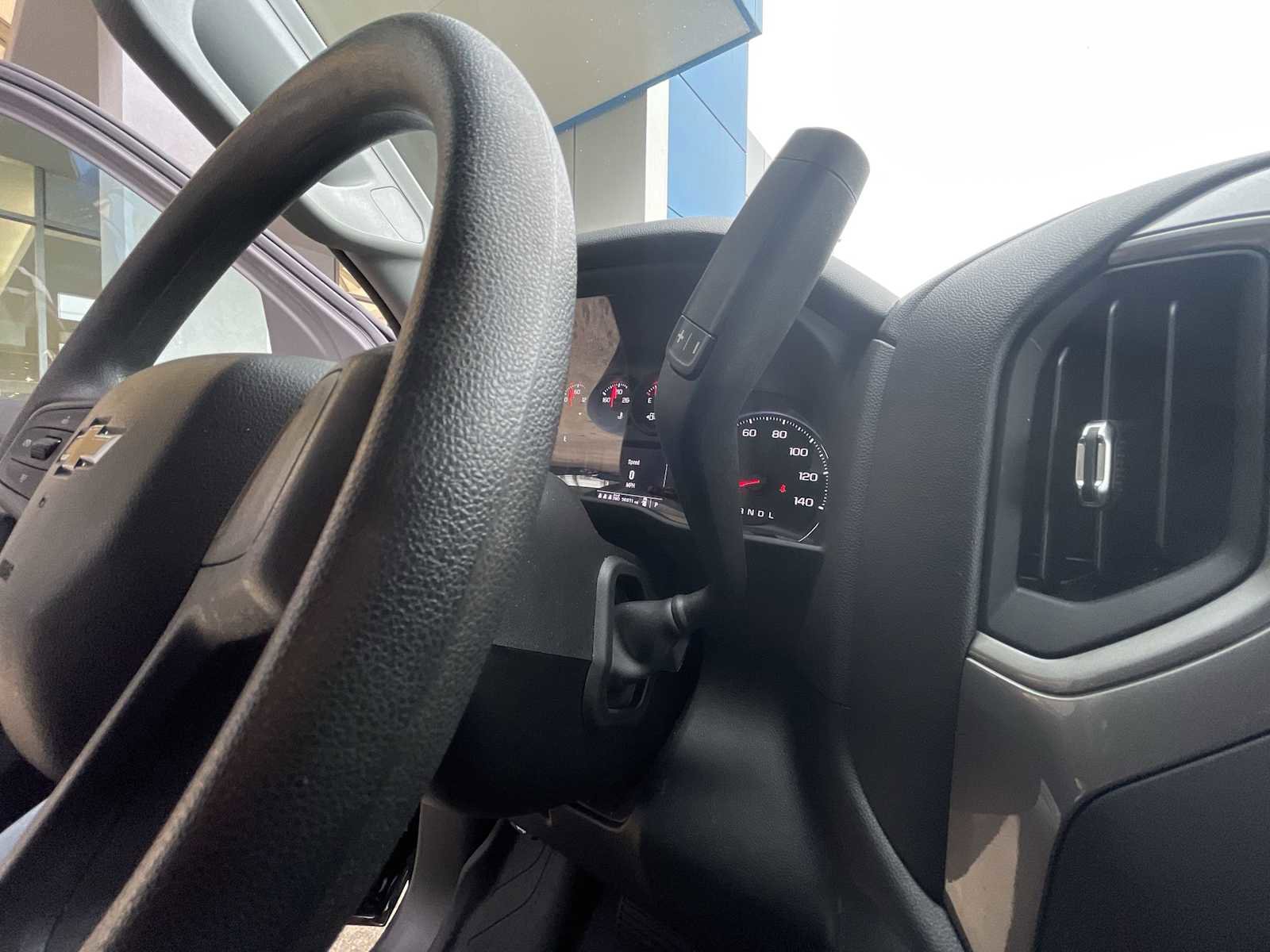 Certified 2025 Chevrolet Silverado 2500 Custom w/ Custom Value Package image 15