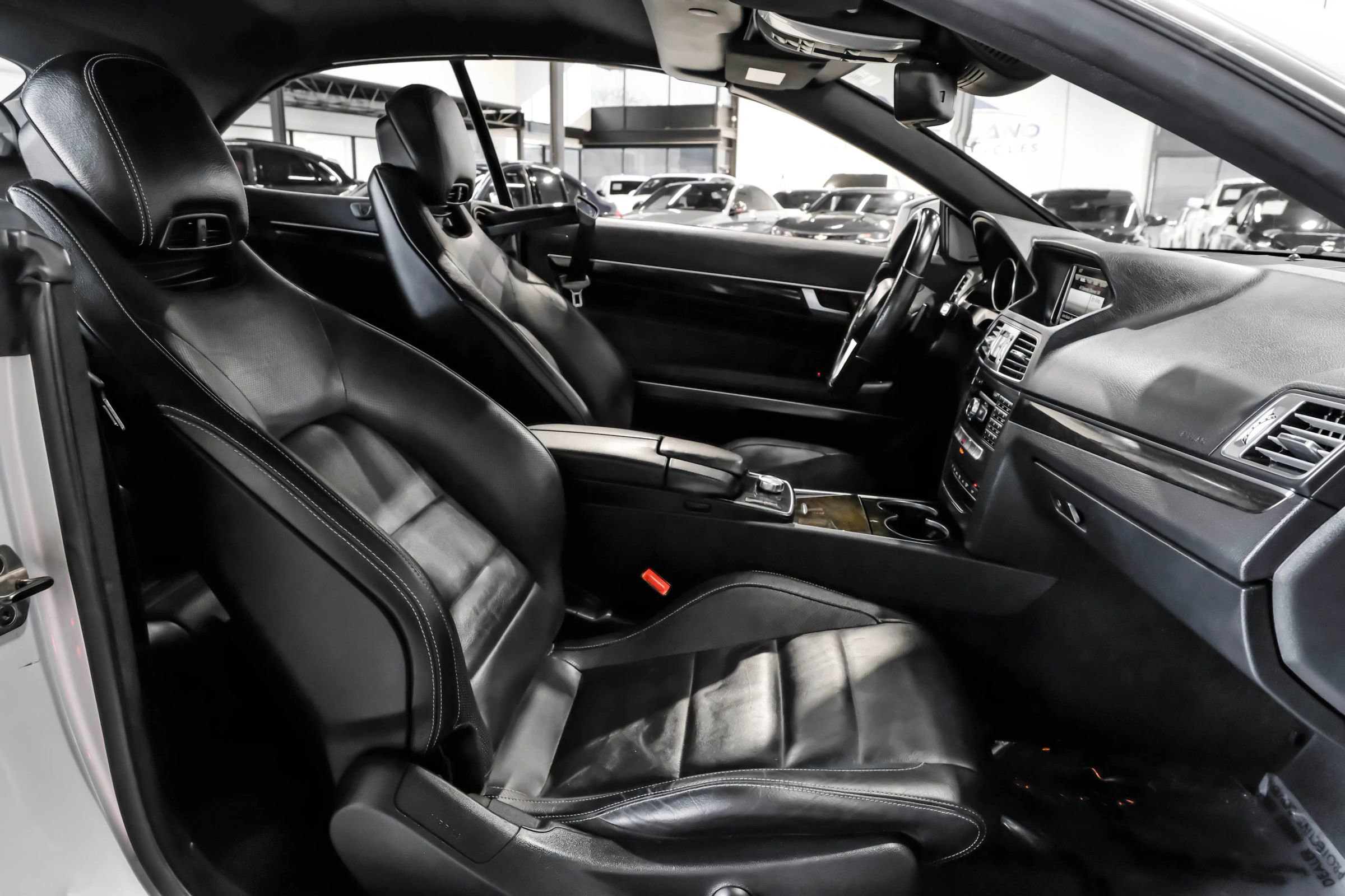 Used 2014 Mercedes-Benz E 550 Cabriolet image 38