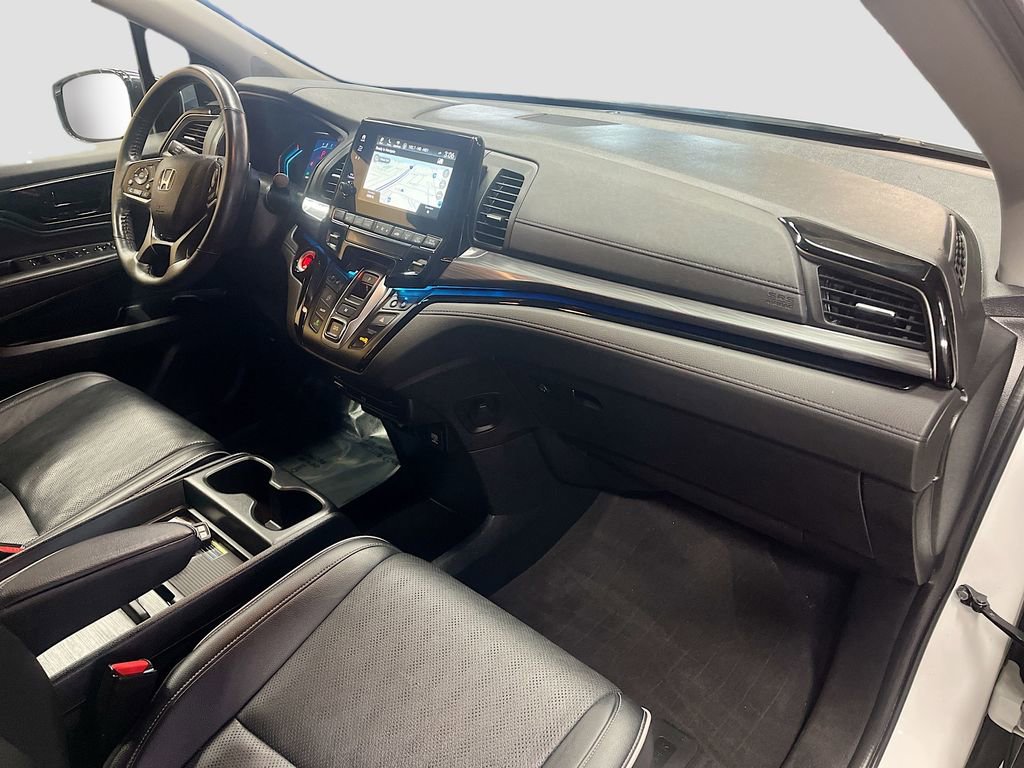 Used 2023 Honda Odyssey Elite image 32