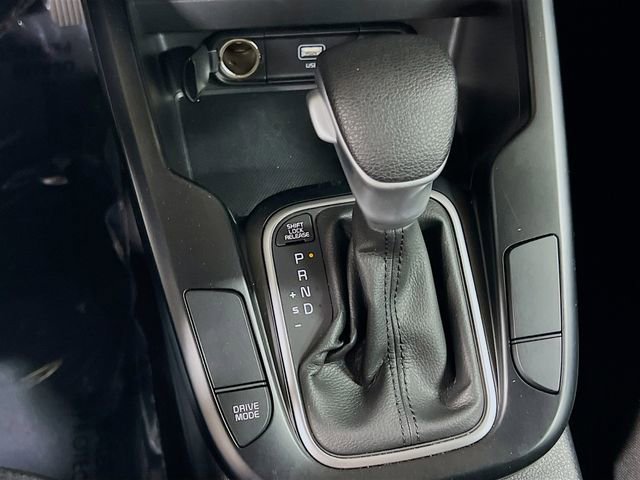 Certified 2025 Kia Soul LX FWD image 16