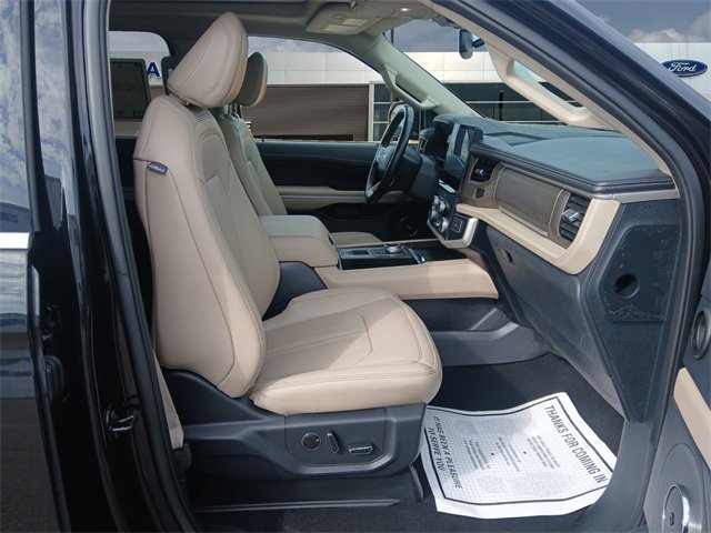 Used 2024 Ford Expedition Max Limited image 15