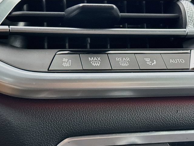 Used 2021 BMW X5 M w/ Executive Package AWD/4WD image 21