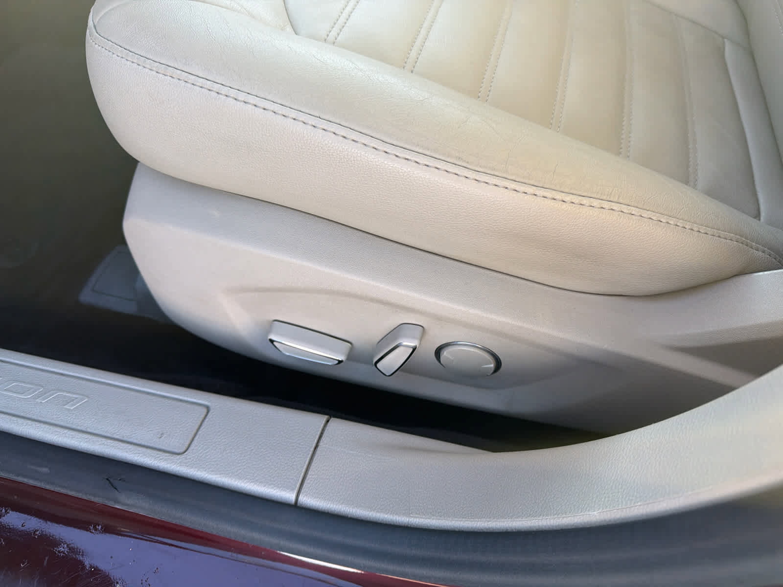 Used 2017 Ford Fusion Energi SE image 18