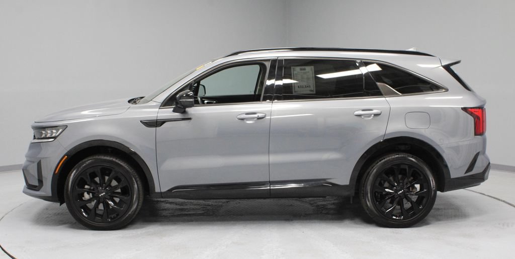 Used 2023 Kia Sorento SX AWD/4WD image 8