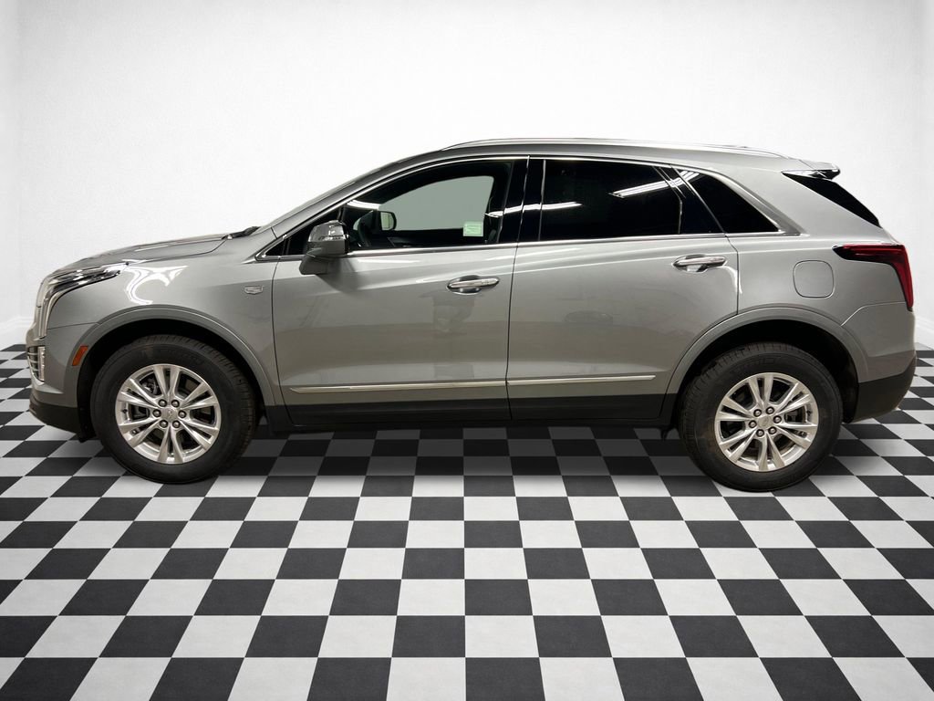 New 2026 Cadillac XT5 Luxury w/ LPO, Floor Liner Package AWD/4WD image 5