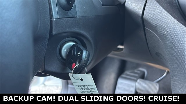 Used 2015 Ford Transit Connect XLT image 11