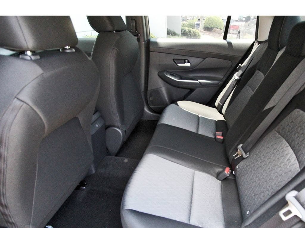 New 2026 Nissan Sentra SV w/ SV Convenience Package FWD image 7