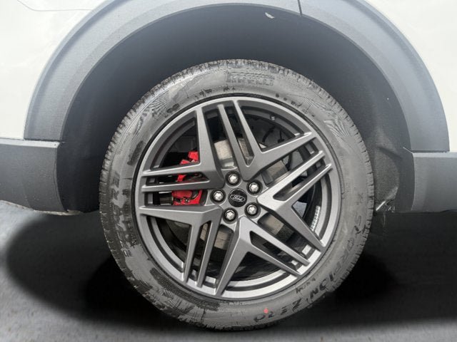 New 2026 Ford Explorer ST-Line w/ ST-Line Street Pack AWD/4WD image 7
