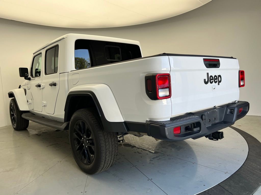 Used 2024 Jeep Gladiator Sport image 4