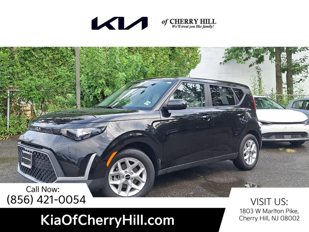 Used 2025 Kia Soul LX w/ LX Technology Package