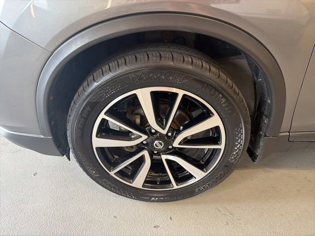 Certified 2017 Nissan Rogue SL w/ SL Premium Package AWD/4WD image 30