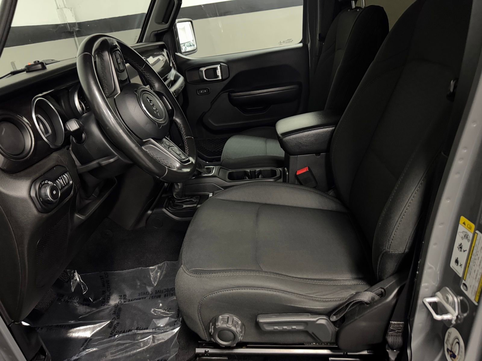 Used 2019 Jeep Wrangler Unlimited Sport AWD/4WD image 21