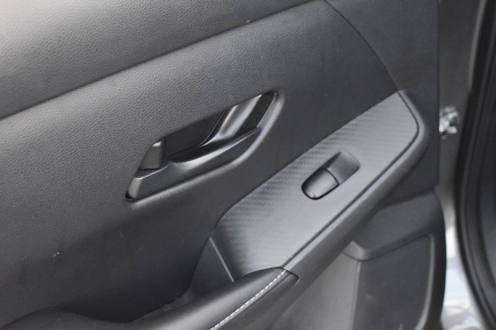 Used 2025 Nissan Sentra S FWD image 40