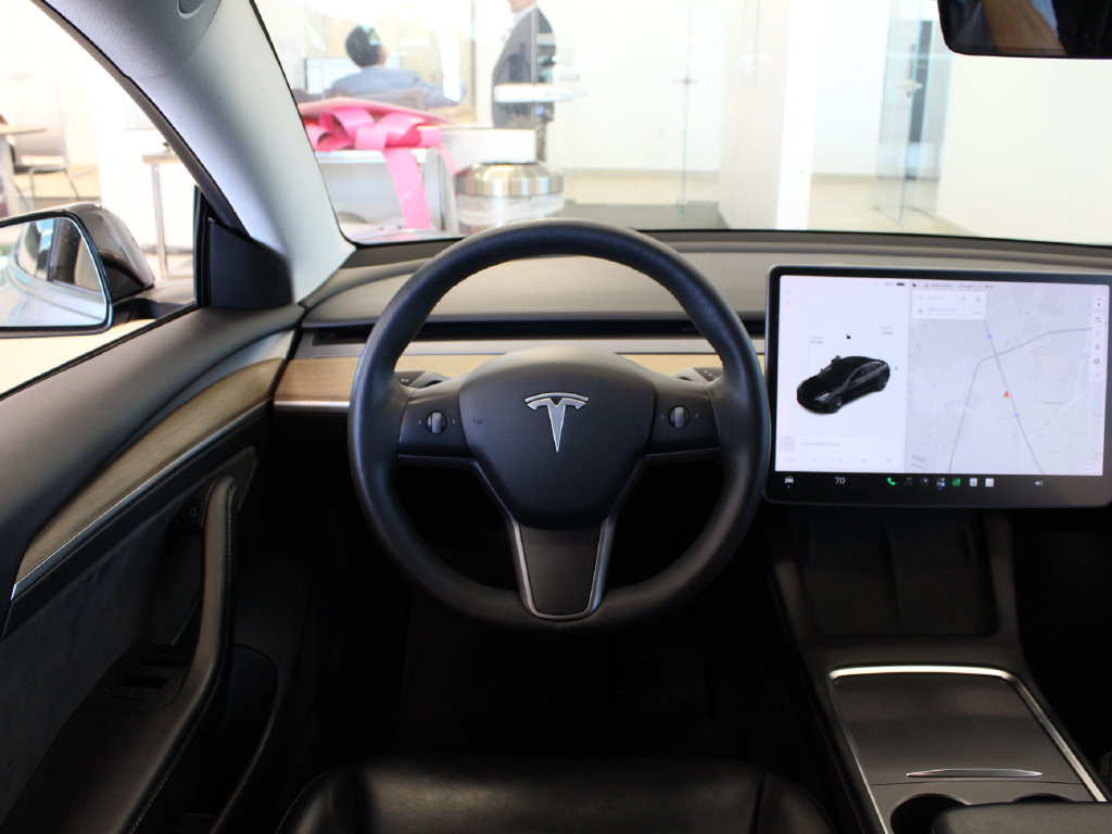 Used 2022 Tesla Model 3 Long Range AWD/4WD image 23