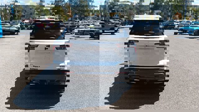 New 2026 Chevrolet Equinox ACTIV w/ Convenience Package III image 4