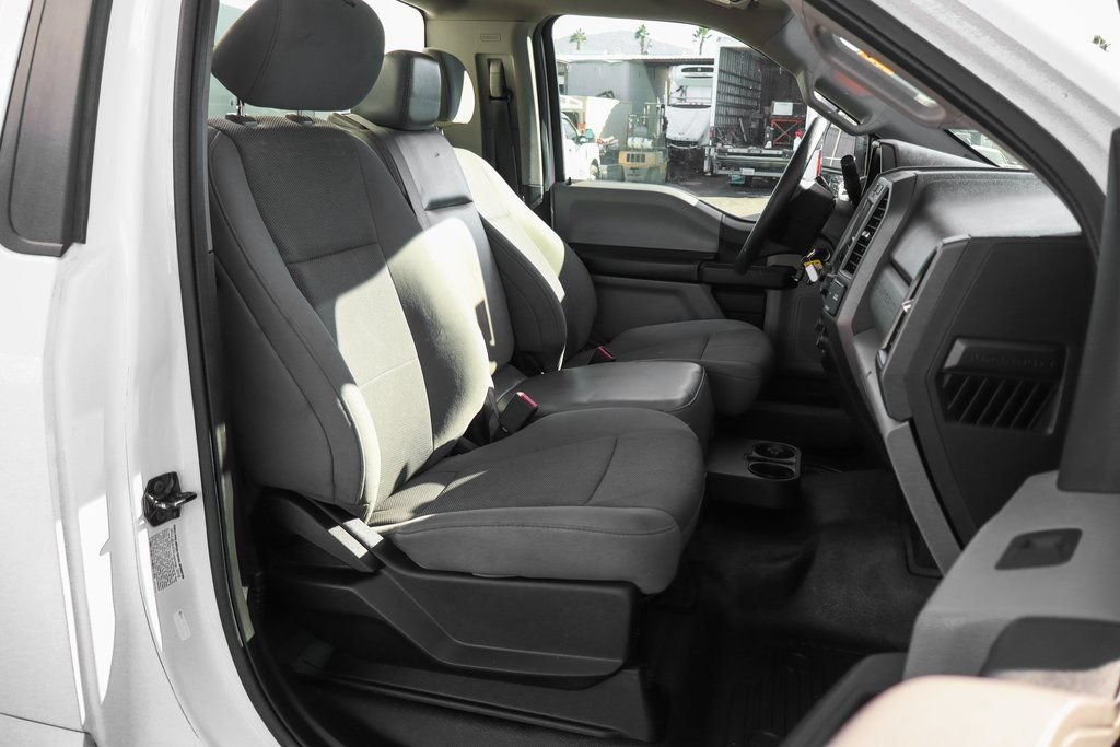 Used 2020 Ford F550 2WD Regular Cab Super Duty image 36