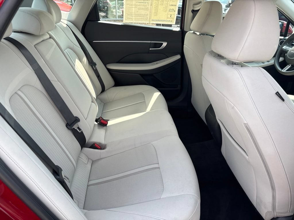 Used 2025 Hyundai Sonata SEL FWD image 46