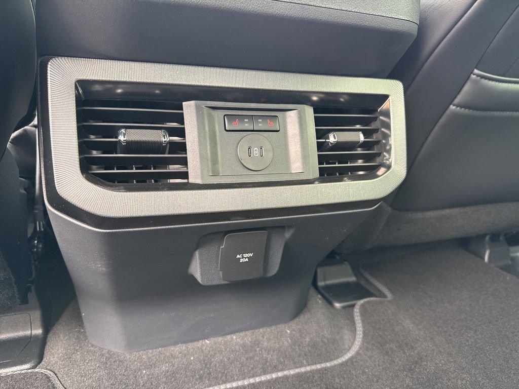 New 2026 Ford F350 Platinum AWD/4WD image 12