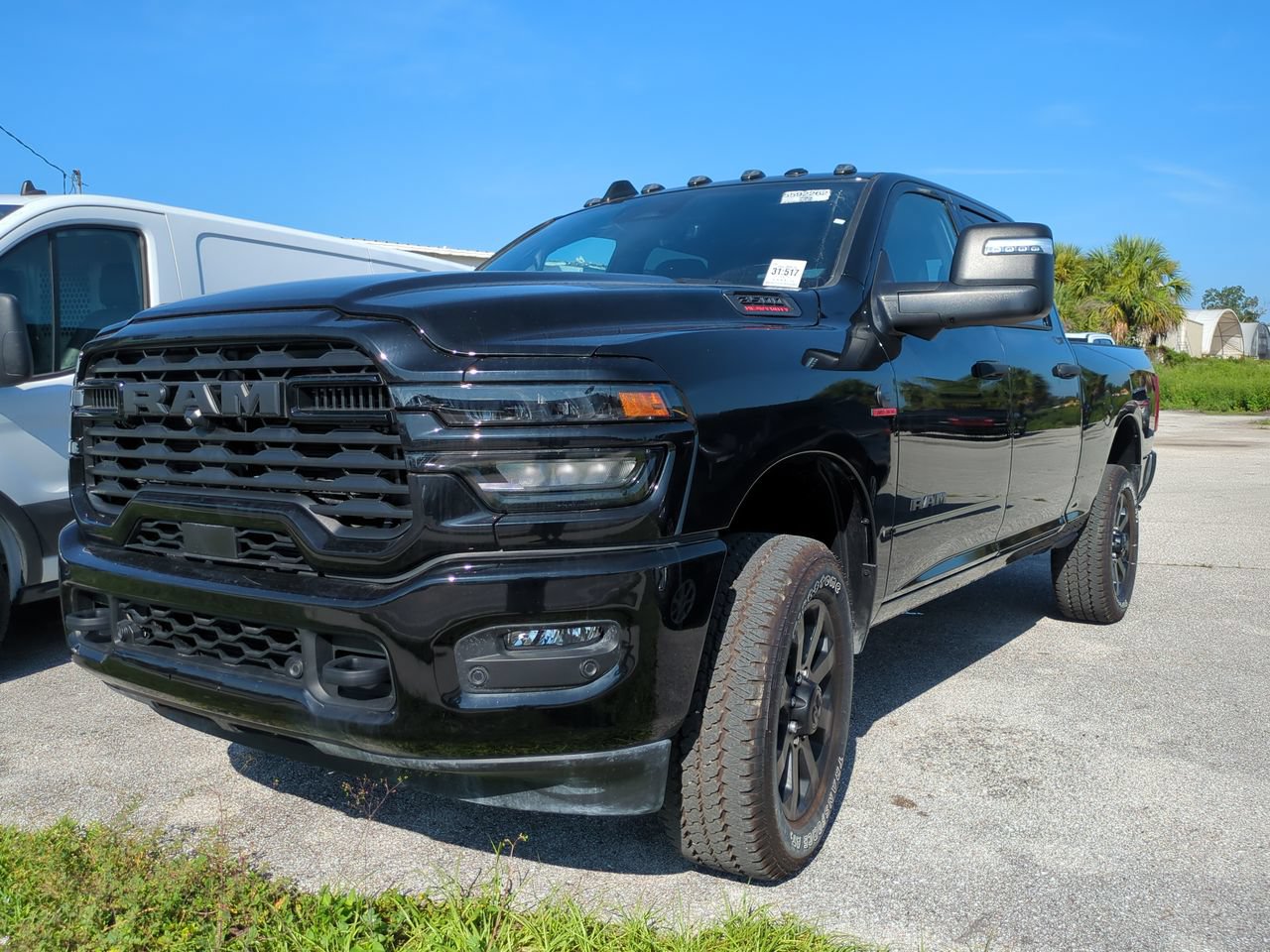 Used 2025 RAM 3500 Big Horn AWD/4WD image 6