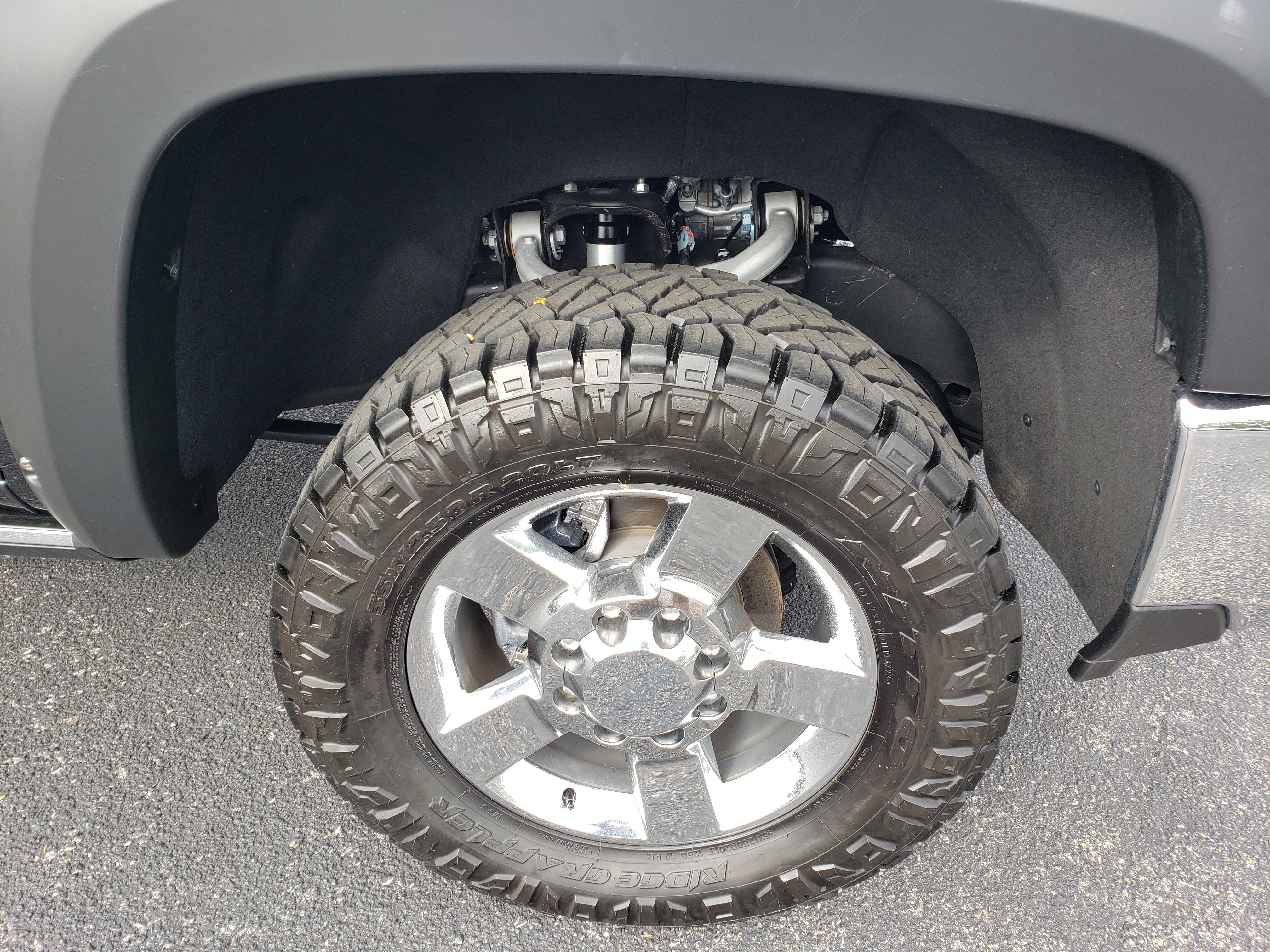 Used 2024 Chevrolet Silverado 3500 LTZ w/ LTZ Plus Package image 12