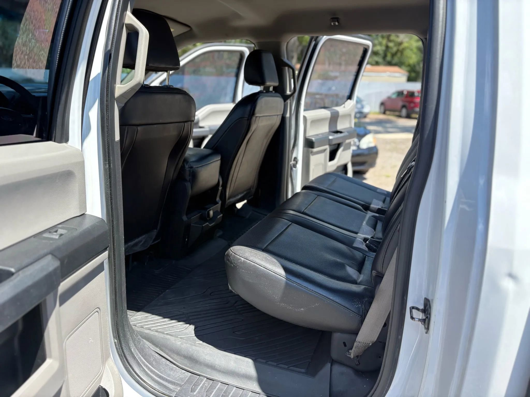 Used 2018 Ford F150 XL w/ Equipment Group 101A Mid image 12