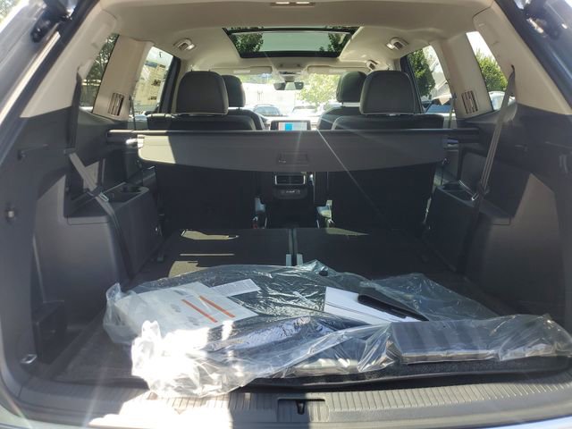 New 2026 Volkswagen Atlas SEL Premium R-Line image 9