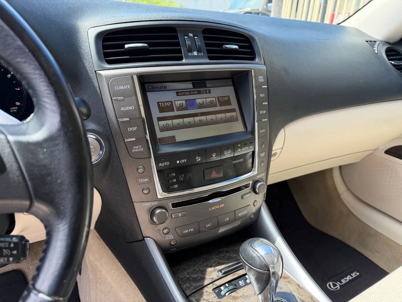 Used 2010 Lexus IS 350C RWD image 14