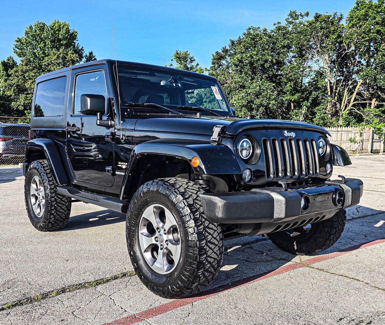 Used 2016 Jeep Wrangler Sahara w/ Dual Top Group AWD/4WD image 1