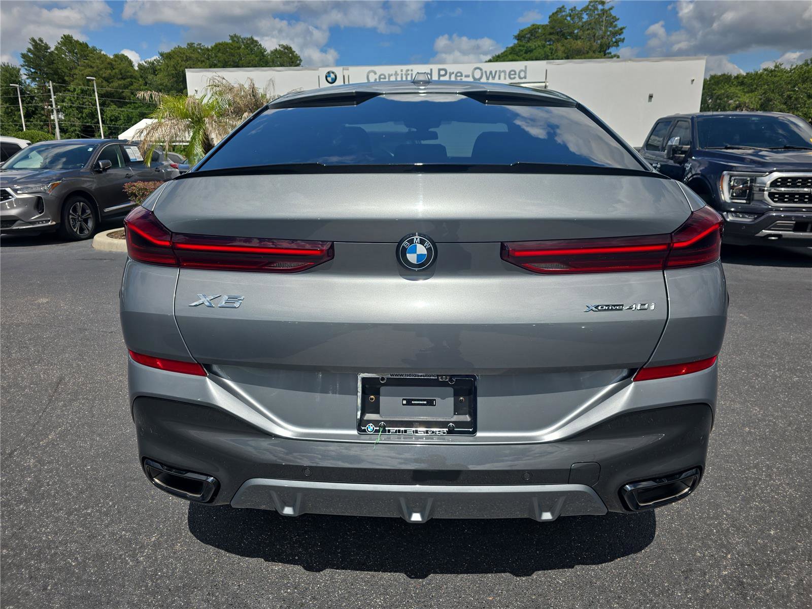 Used 2024 BMW X6 xDrive40i w/ Premium Package AWD/4WD image 4