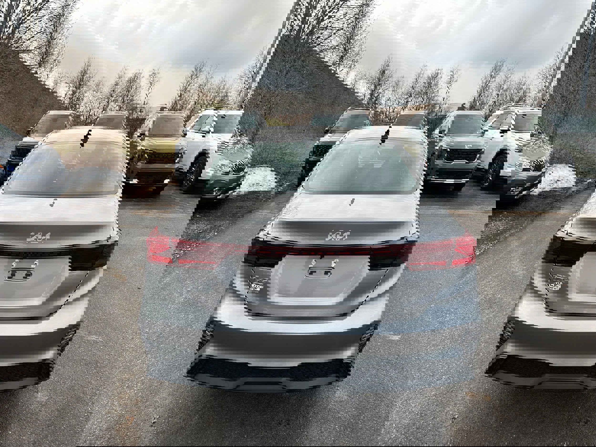 Used 2023 Kia Forte LXS image 6