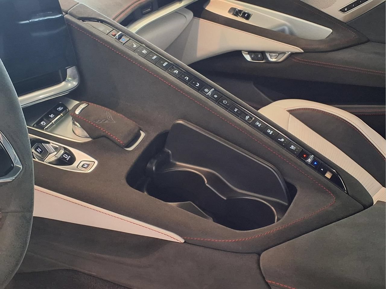 Used 2023 Chevrolet Corvette Stingray Premium Cpe RWD image 17