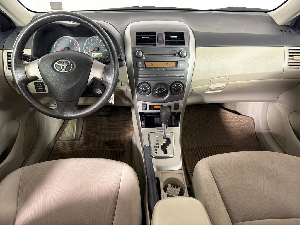 Used 2011 Toyota Corolla LE FWD image 21