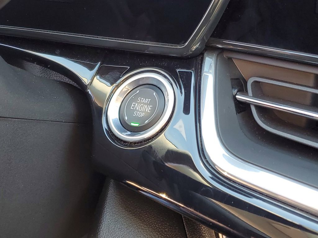 Certified 2024 Chevrolet Trax ACTIV w/ Sunroof Package FWD image 16
