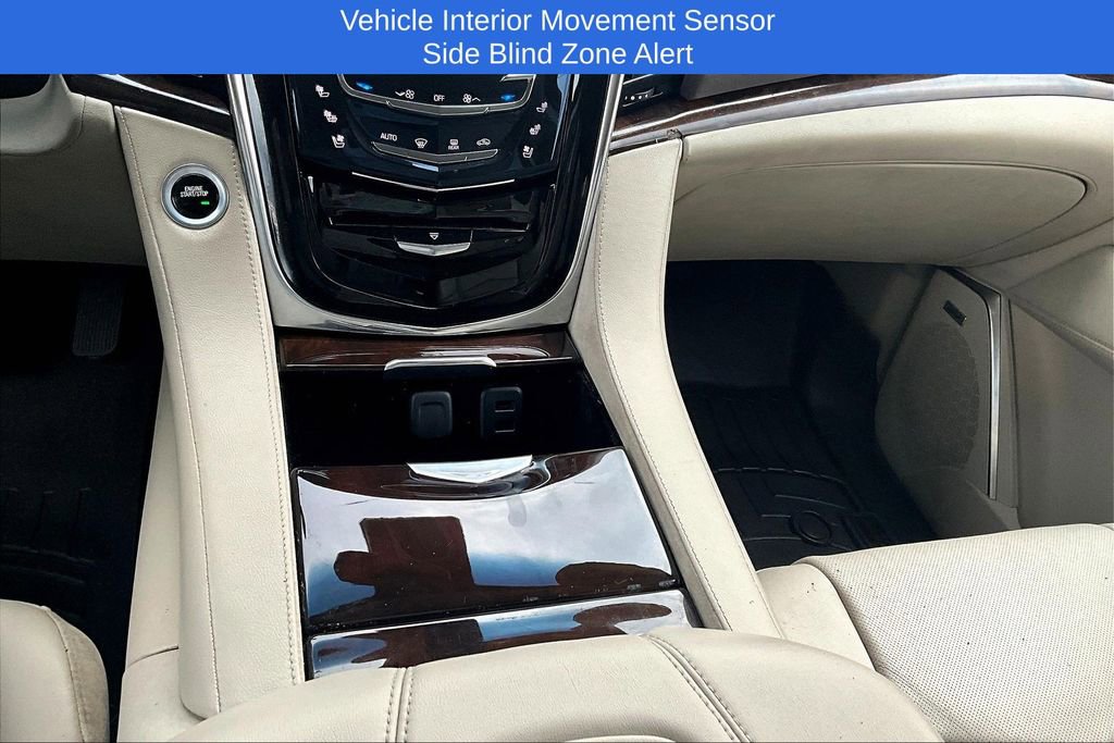 Used 2017 Cadillac Escalade ESV Luxury image 21