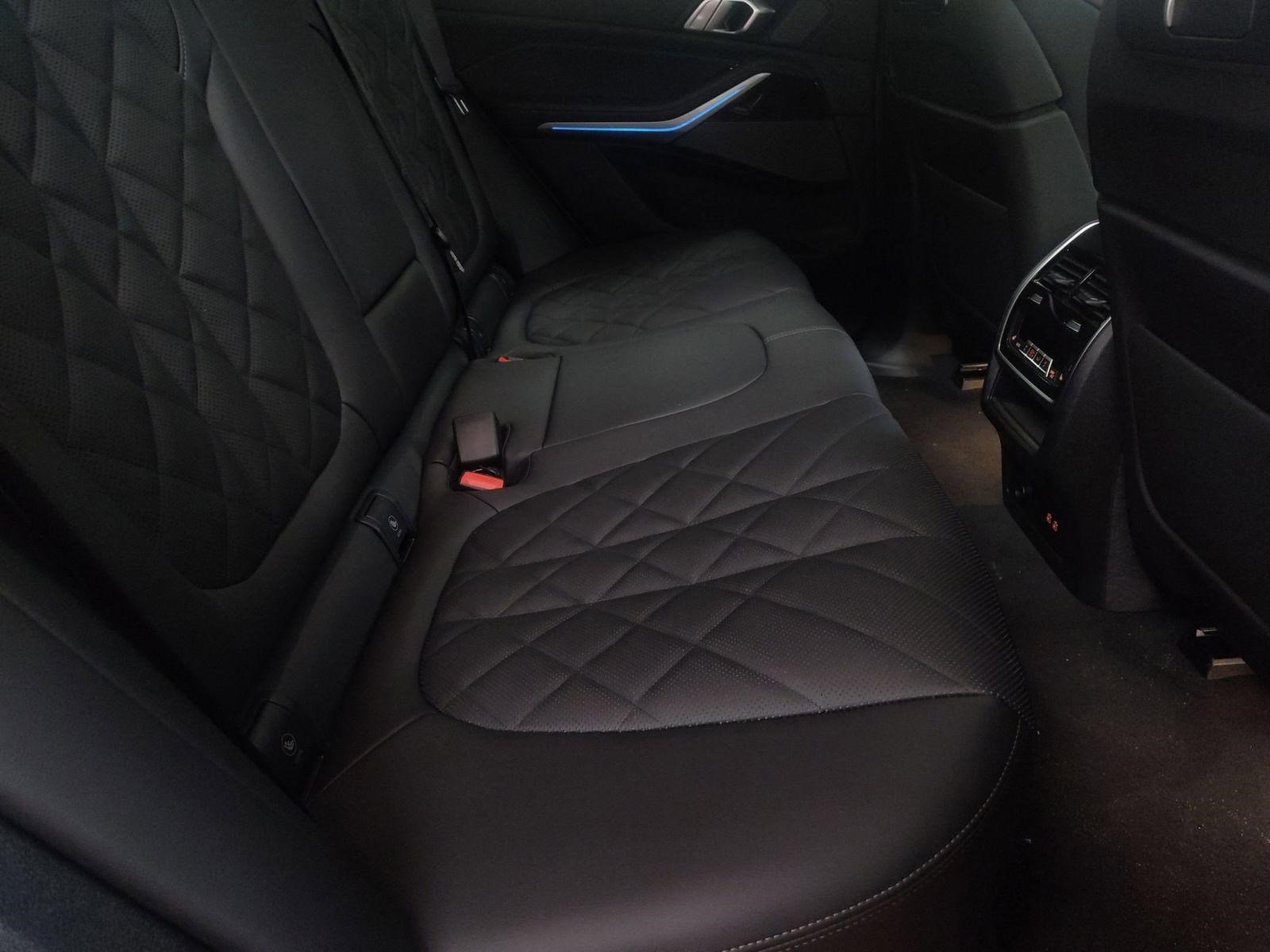 New 2026 BMW X5 xDrive50e image 26