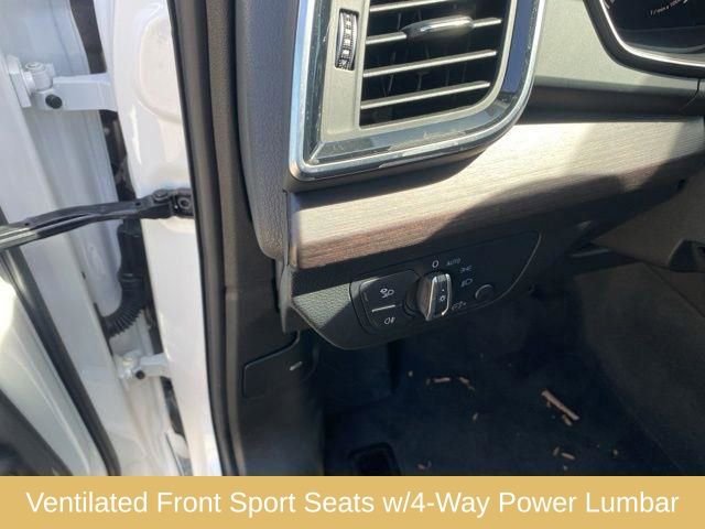 Used 2023 Audi Q5 2.0T Premium Plus w/ Premium Plus Package image 25