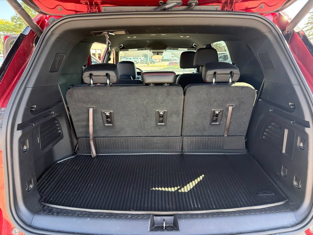 Used 2025 Chevrolet Traverse Z71 w/ LPO, Floor Liner Package AWD/4WD image 22