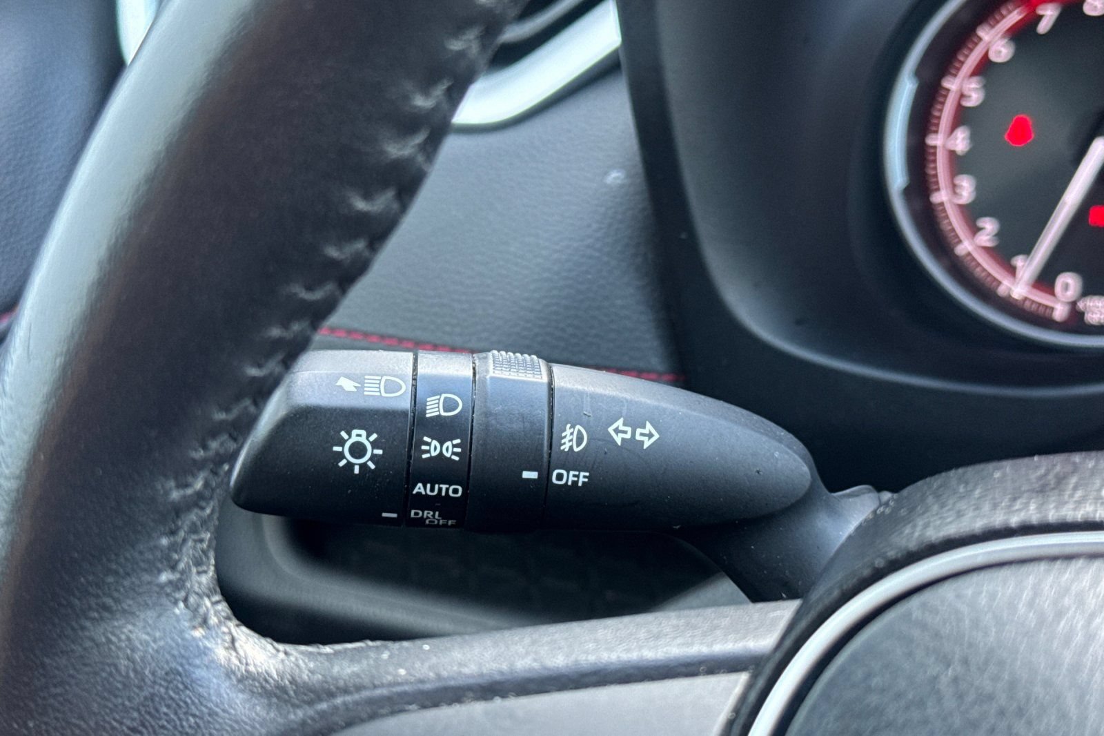 Used 2020 Toyota RAV4 TRD Off-Road w/ TRD Off-Road Weather Package AWD/4WD image 38
