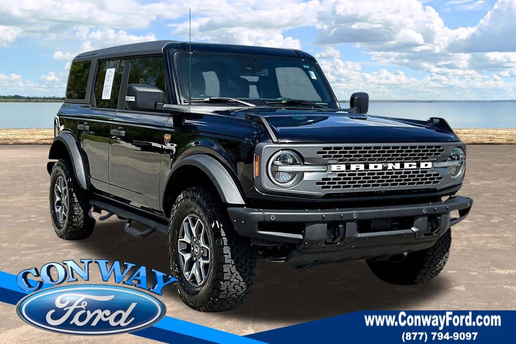 Used 2024 Ford Bronco Badlands image 1