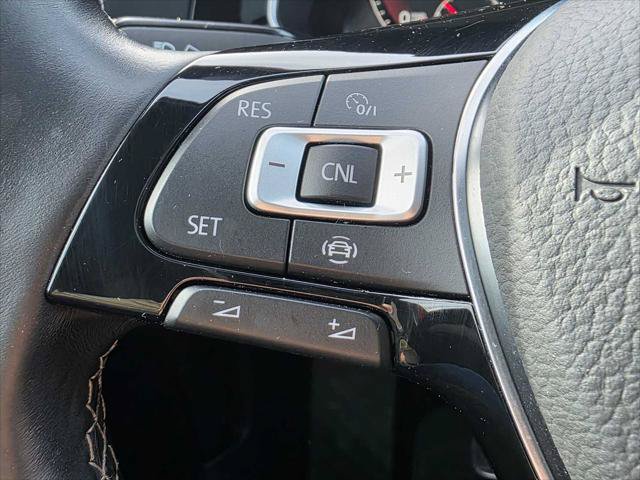 Used 2021 Volkswagen Jetta R-Line FWD image 31