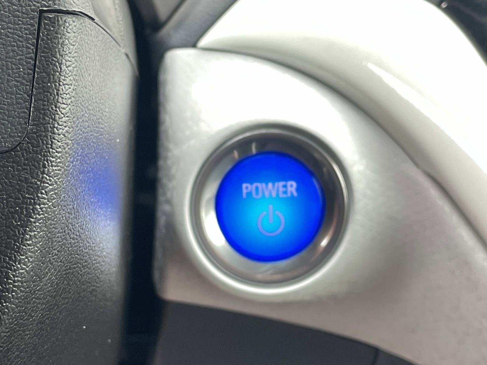 Used 2019 Chevrolet Bolt LT FWD image 19