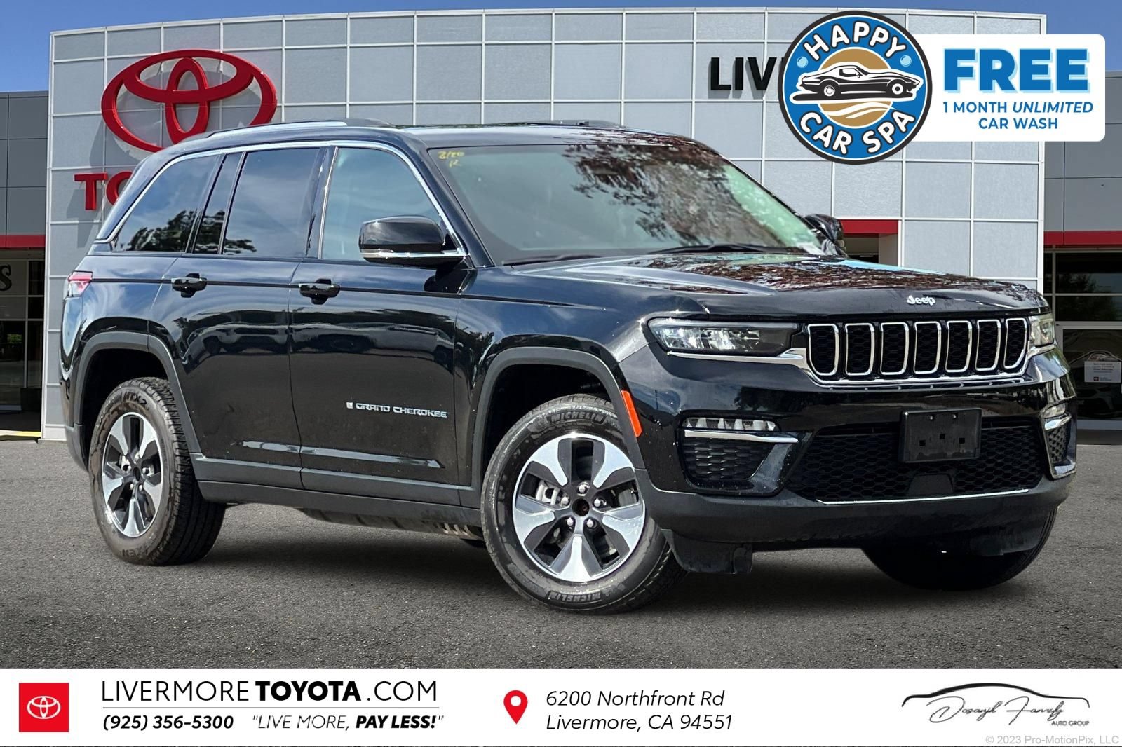 Used 2024 Jeep Grand Cherokee Limited 4xe AWD/4WD image 1